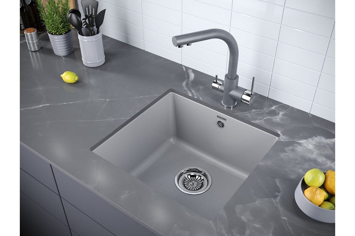 Do drezu som nasypala 4 čajové lyžičky korenia. To vyčistilo odtok lepšie ako chemické prostriedky.