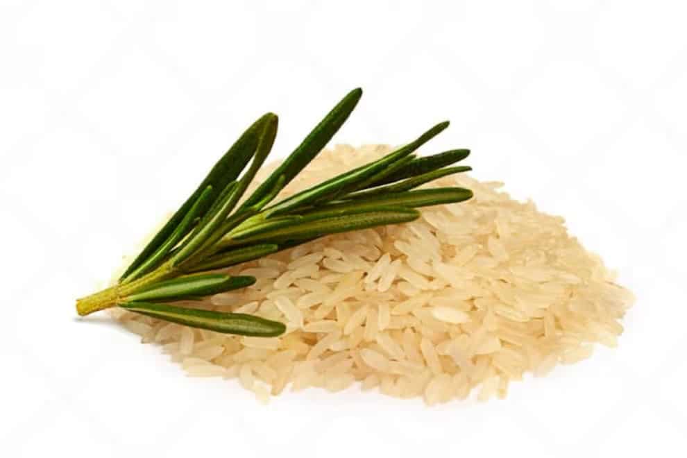 Aké sú výhody skladovania rozmarínovej ryže doma v nádobe a prečo ju všetci odporúčajú?