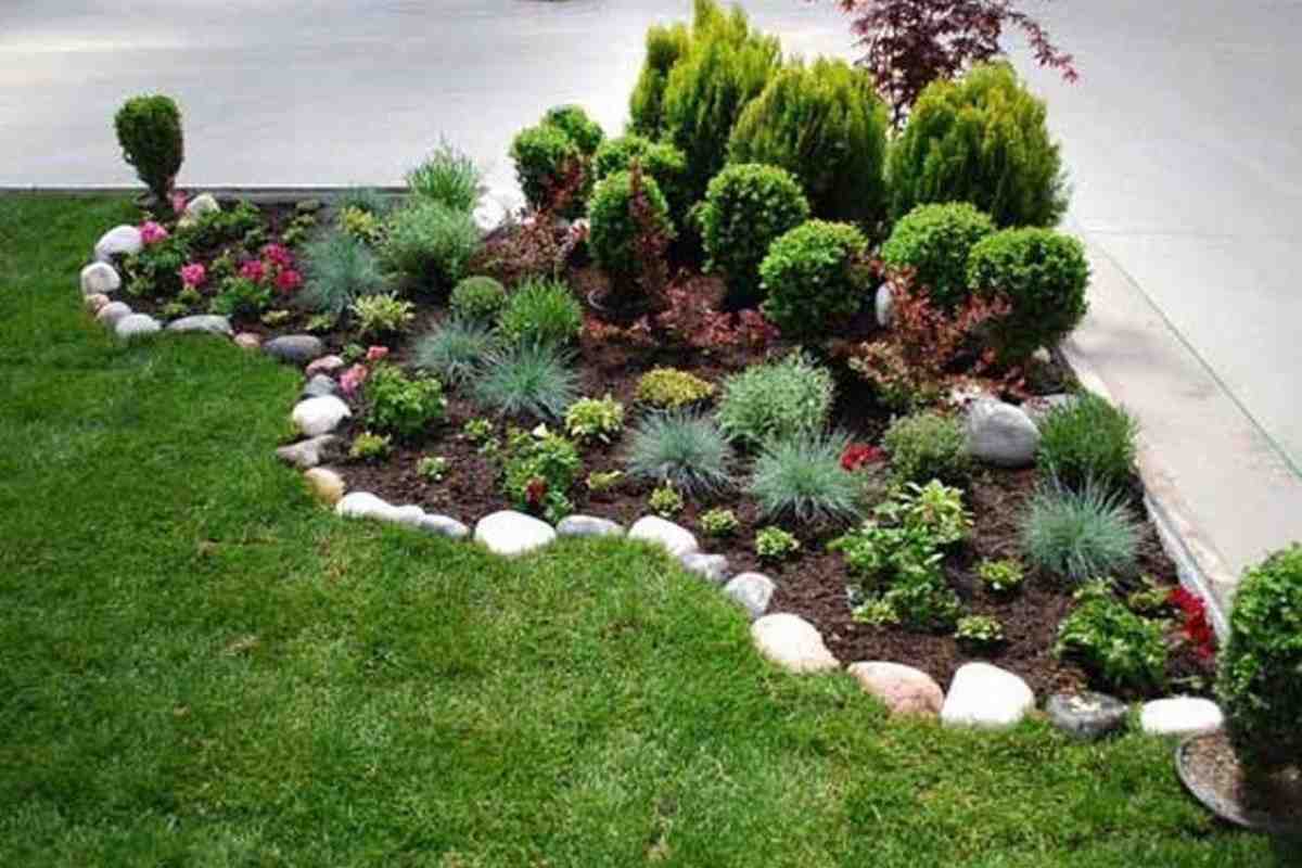 Už nie je potrebné prekopávať pôdu, aby ste mohli znovu upraviť trávnik: táto metóda, ktorá sa používa na konci zimy, pripraví trávnik na jar v ideálnom stave.