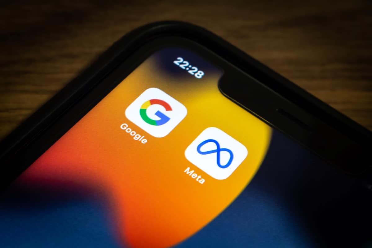 „Využívá svoj algoritmus na vyvolanie závislosti u maloletých a získavanie z toho zisku“: prvá žaloba proti Zuckerbergovi a Meta.