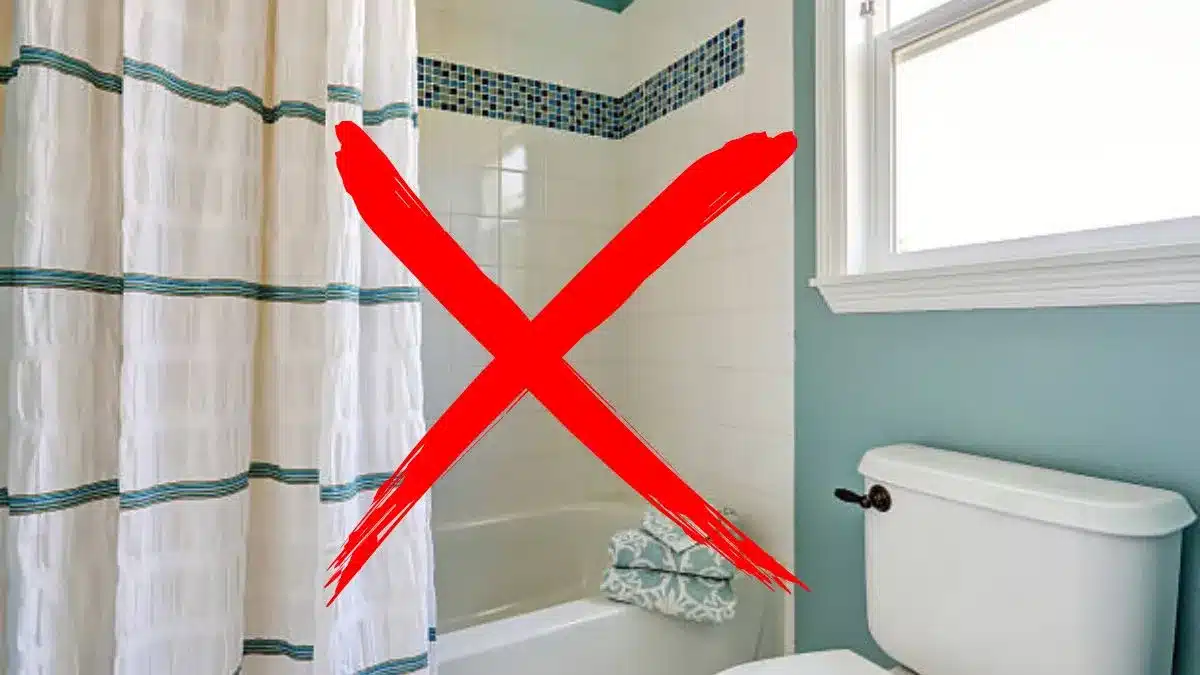 Zbohom, závesy do sprchy: minimalistický trend, ktorý sa vyznačuje eleganciou a tým, že nezhromažďuje vlhkosť.