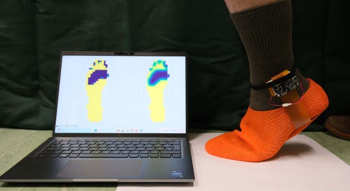 Vytvárajú futuristickú obuv, ktorá môže zabrániť pádom u starších ľudí.