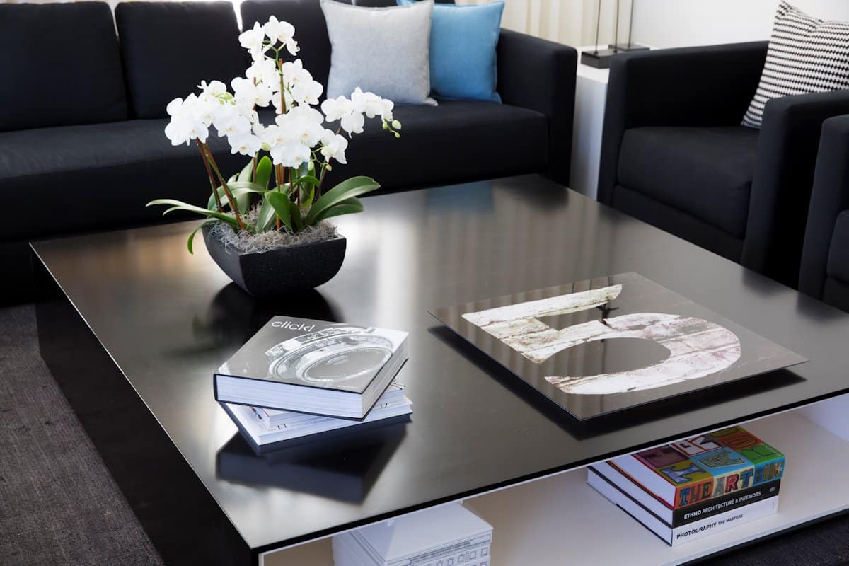 Orchidey rozkvitnú. Posypte túto ingredienciu z vašej kuchyne do pôdy.