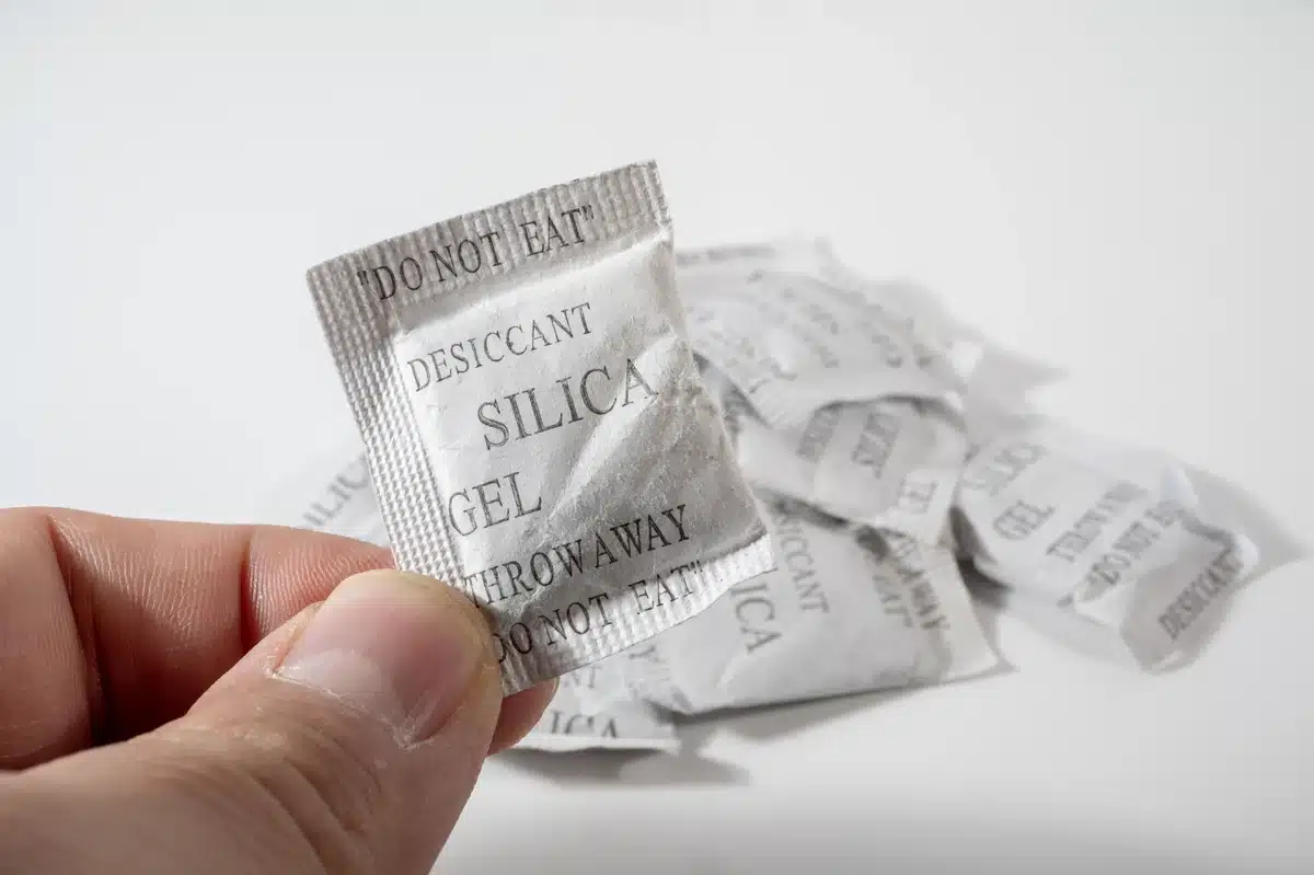 Mnohí ich vyhadzujú do koša, hoci tieto vrecúška majú skvelé využitie.