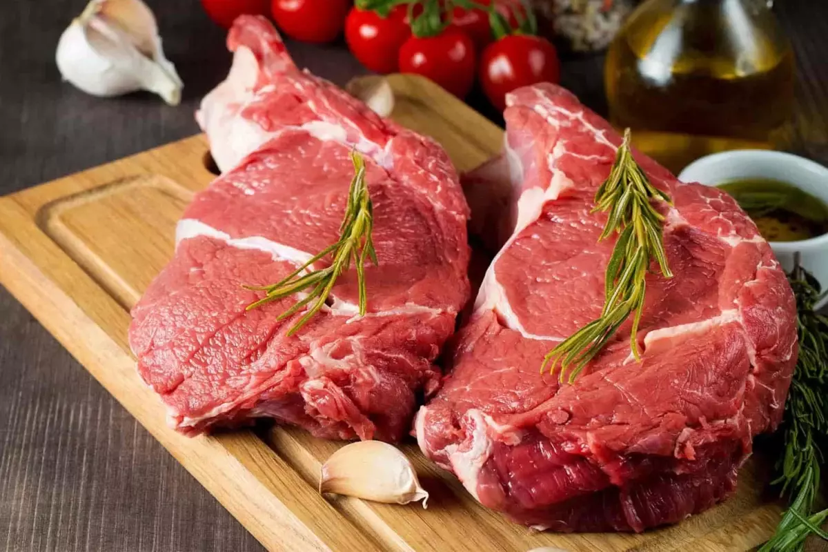 Kontaminované hovädzie mäso z Brazílie sa predávalo v EÚ. Časť mäsa už bola skonzumovaná.