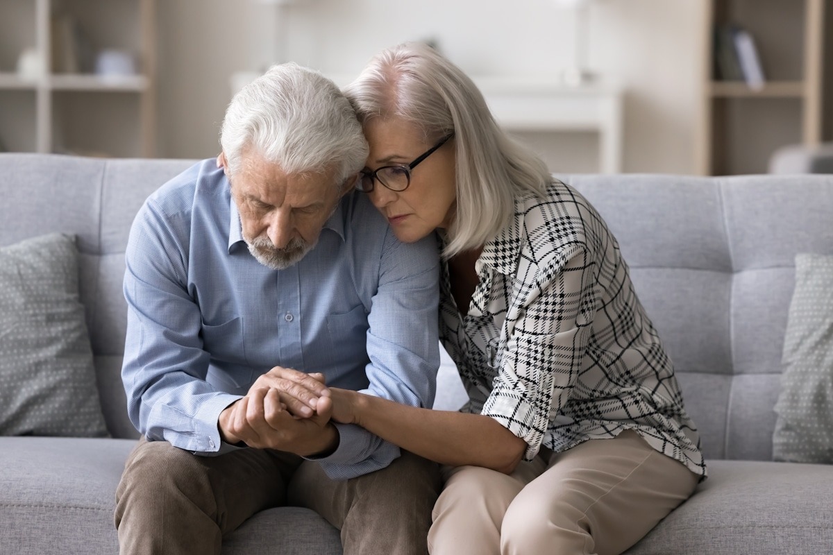 Nie je to „staromódnosť“ ani ľahostajnosť. Psychológia ukazuje, čo sa v skutočnosti deje v hlave staršieho človeka.