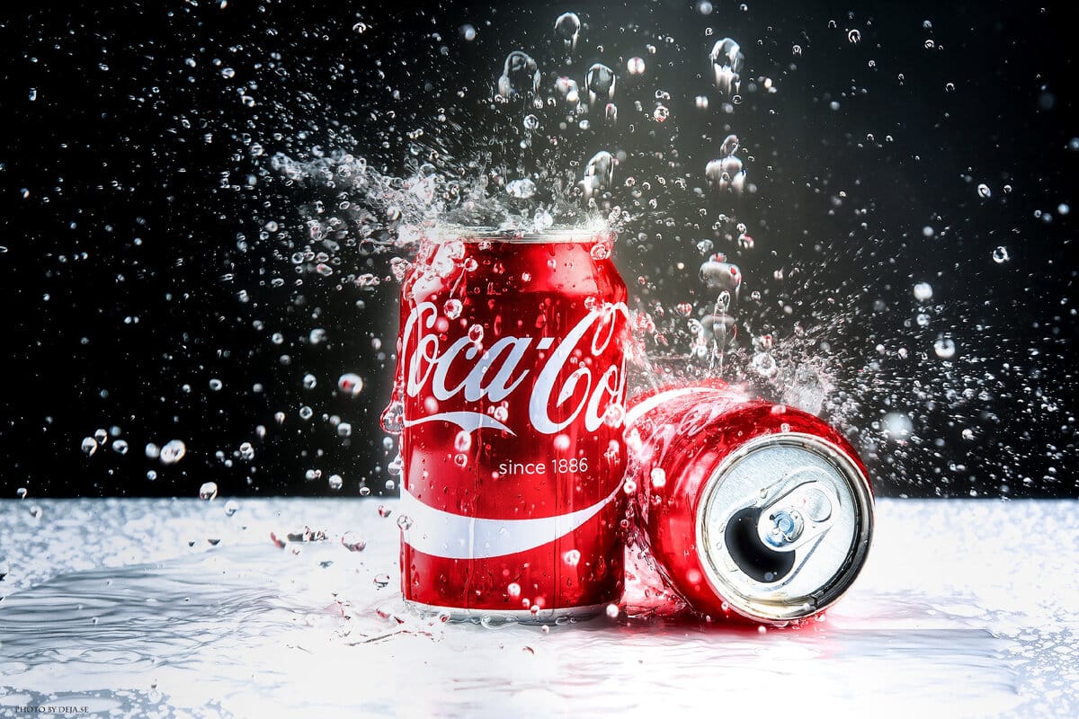 Nalejte do záchodu obľúbený nápoj. O pätnásť minút bude záchod ako nový.