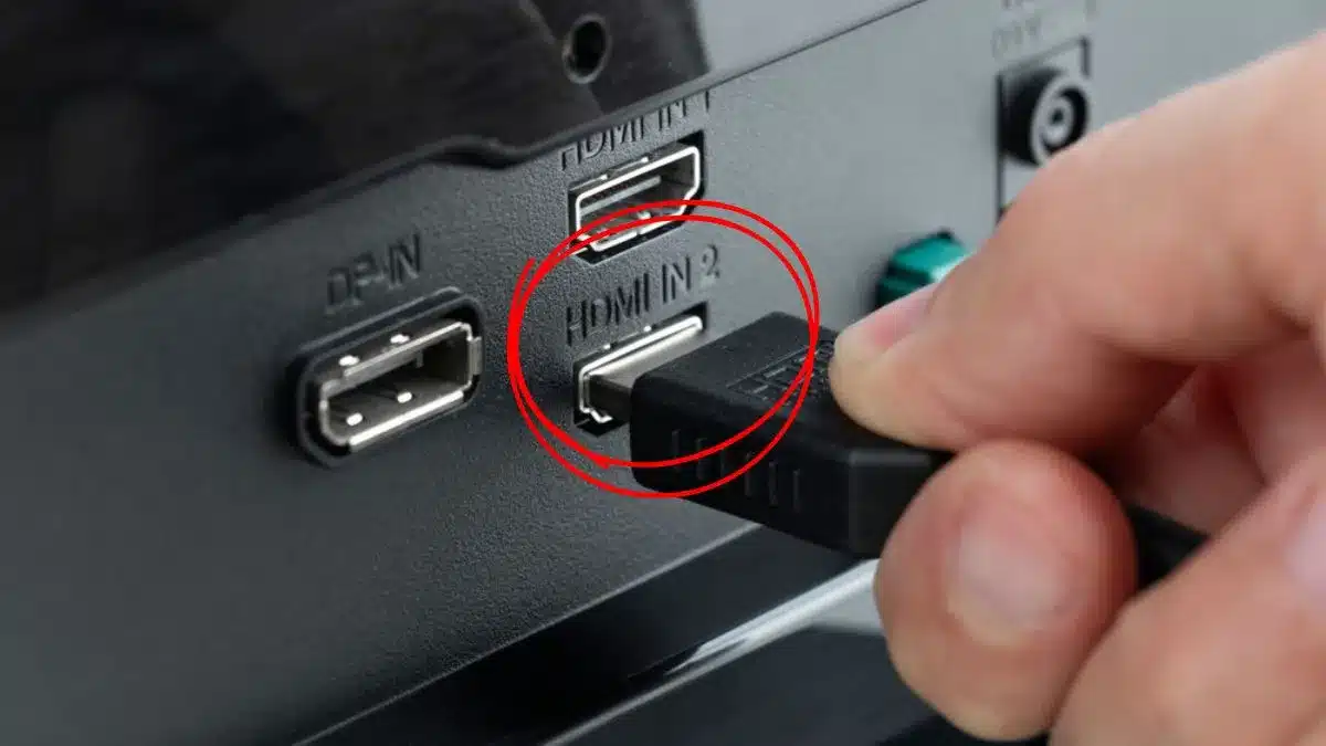 Ako premeniť váš televízor na multifunkčné centrum vďaka portu HDMI
