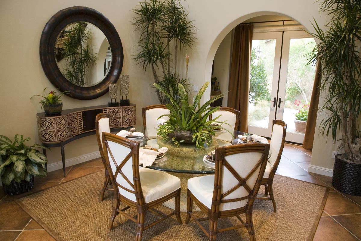 Najhoršia farba pre byt? Podľa feng šuej priťahuje stres a hádky. Polovica obývačiek na Slovensku je vymaľovaná touto farbou.