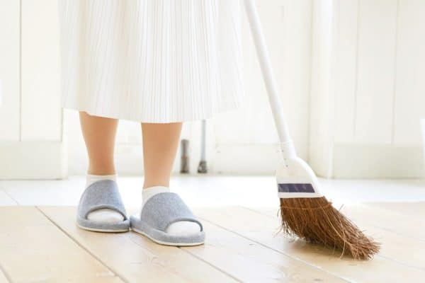 Nevyhadzujte starú metlu. Použite toto a bude ako nové