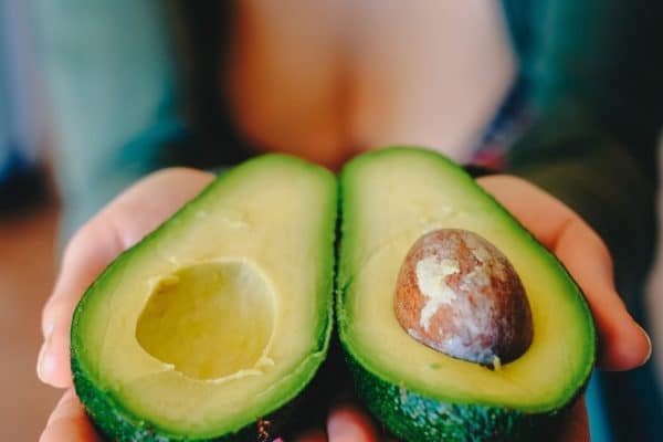 Zabudnite na tvrdé avokádo. Vďaka tomu bude mäkký už za pár minút
