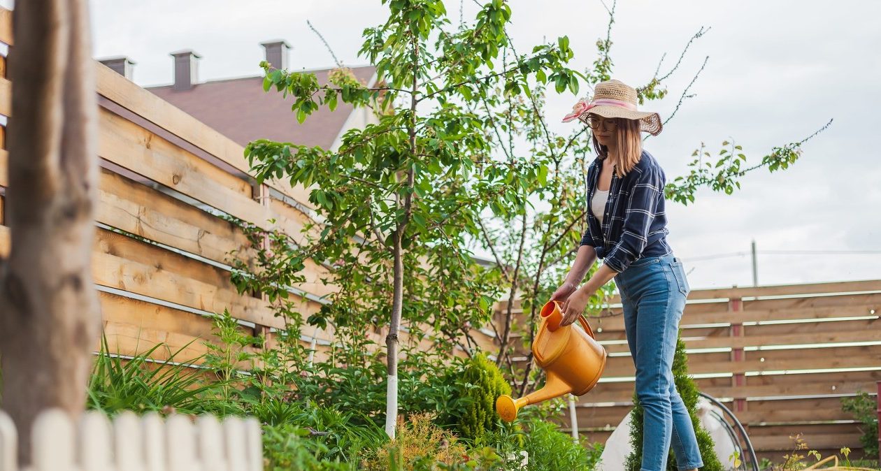 Používam ho na záhrade už roky. Rastliny rastú ako burina